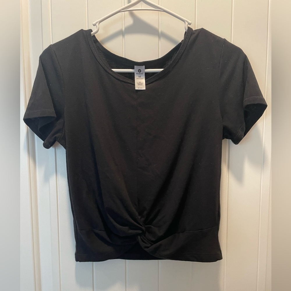 Black front knot top